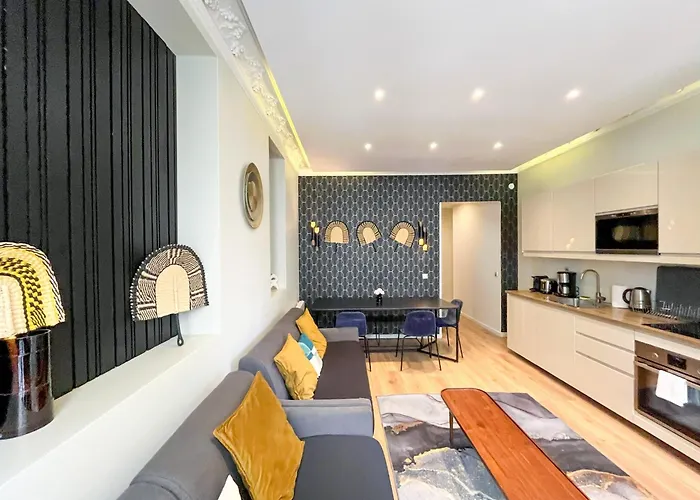 Appartamento Urban Flat 61 - Pretty 3 Bedrooms In Center Of Parigi