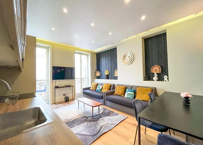 Appartamento Urban Flat 61 - Pretty 3 Bedrooms In Center Of Parigi