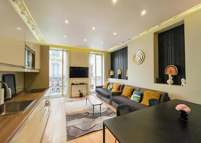 Appartamento Urban Flat 61 - Pretty 3 Bedrooms In Center Of Parigi