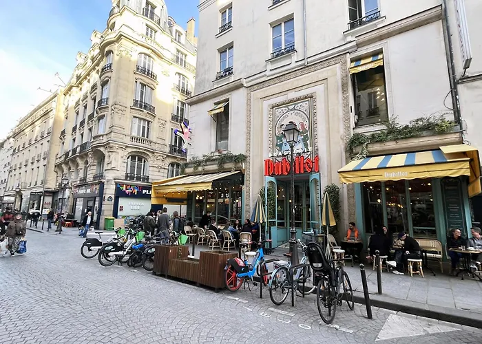 Urban Flat 61 - Pretty 3 Bedrooms In Center Of *